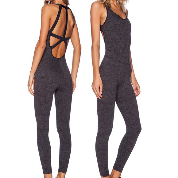 NEW size L 8-10 Koral Activewear STEALTH Jumpsuit in Gray V-neck - Picture 3 of 10